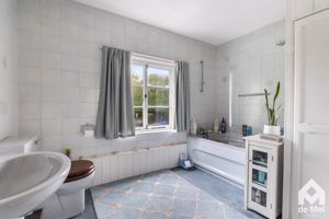 Photo 6- click for photo gallery